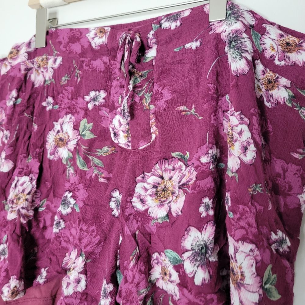 Torrid Maroon Floral Shorts Plus Size 3 - Picture 5 of 6